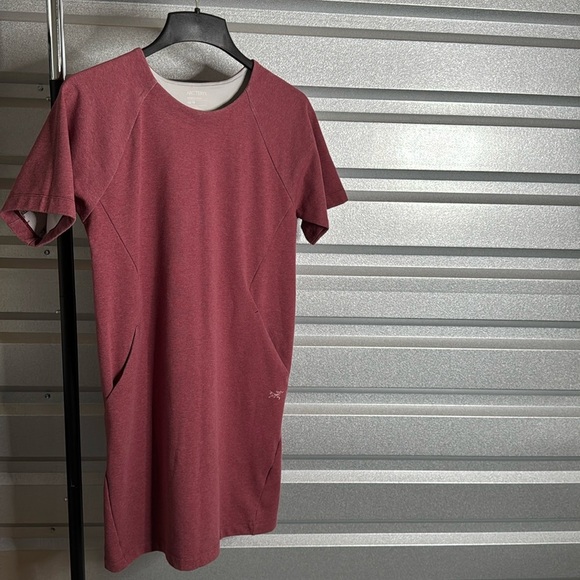 Arc'teryx Dress Pink Momenta Dress Knit Pocket Relaxed Fit Mini Shift, XS - Picture 2 of 6